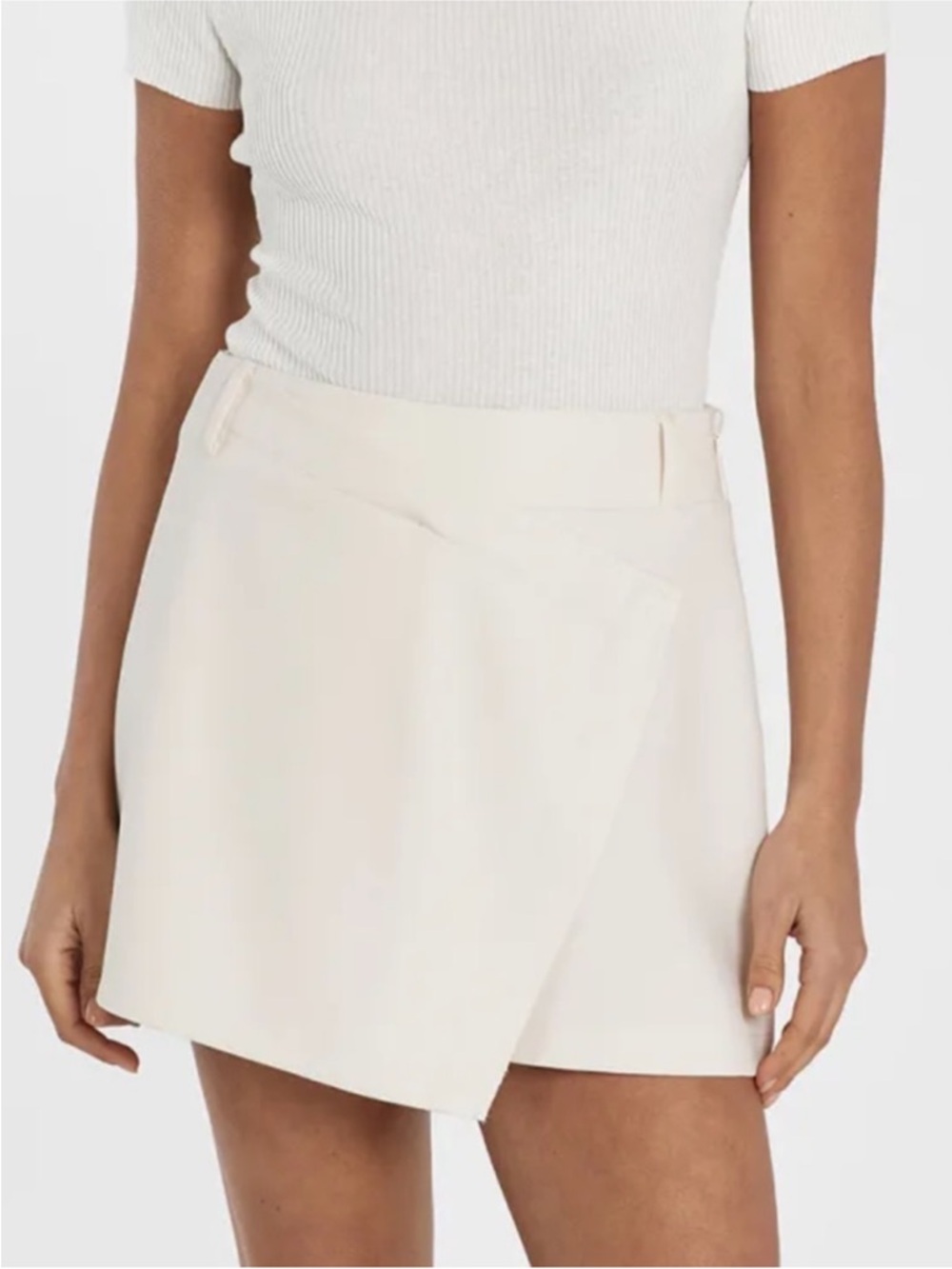 DISSH Julie Clover Tailored Skort 4